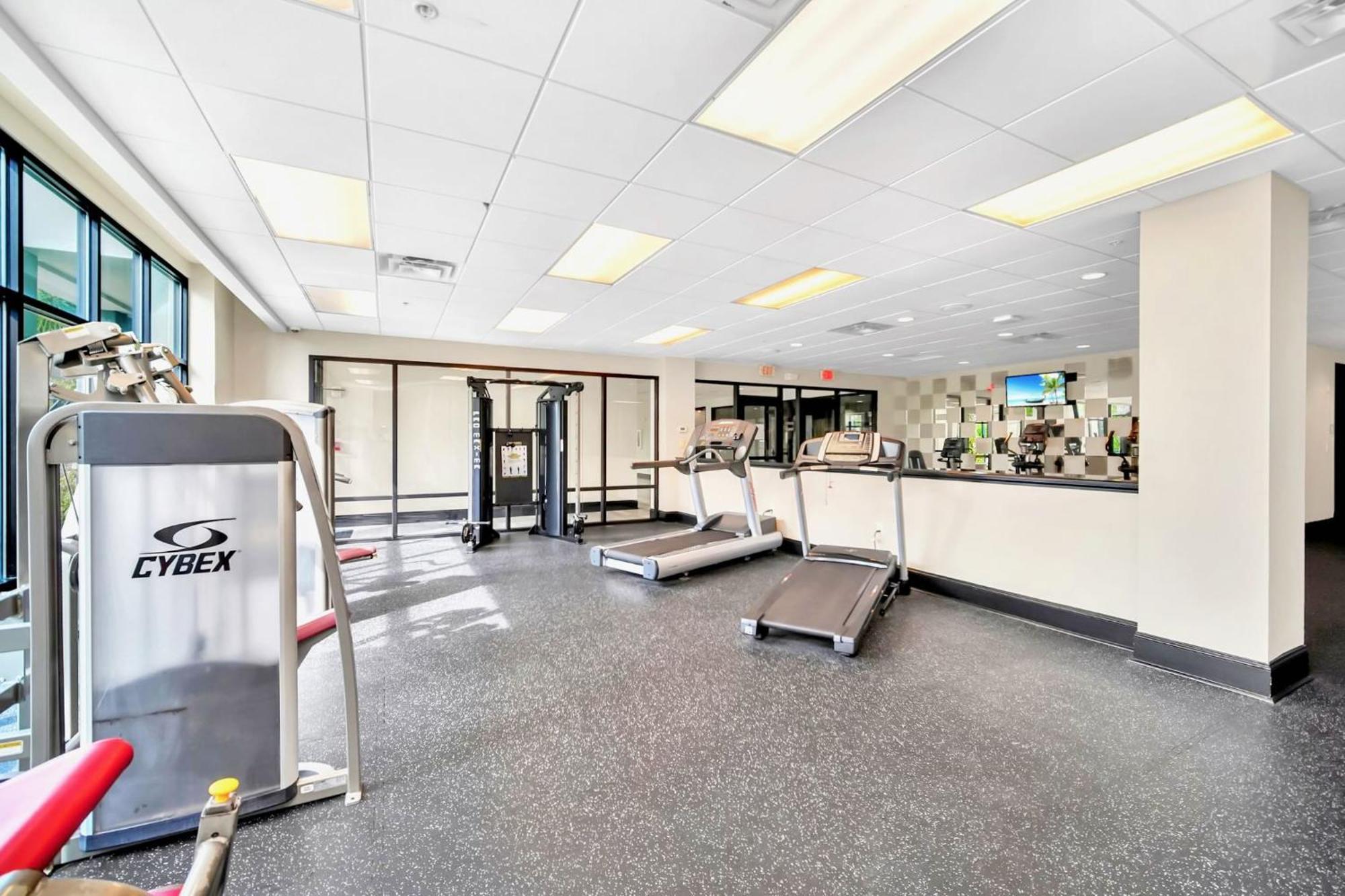 Stunning 2Br Condo With Hot Tub And Pool, Near Disney! Orlando Buitenkant foto