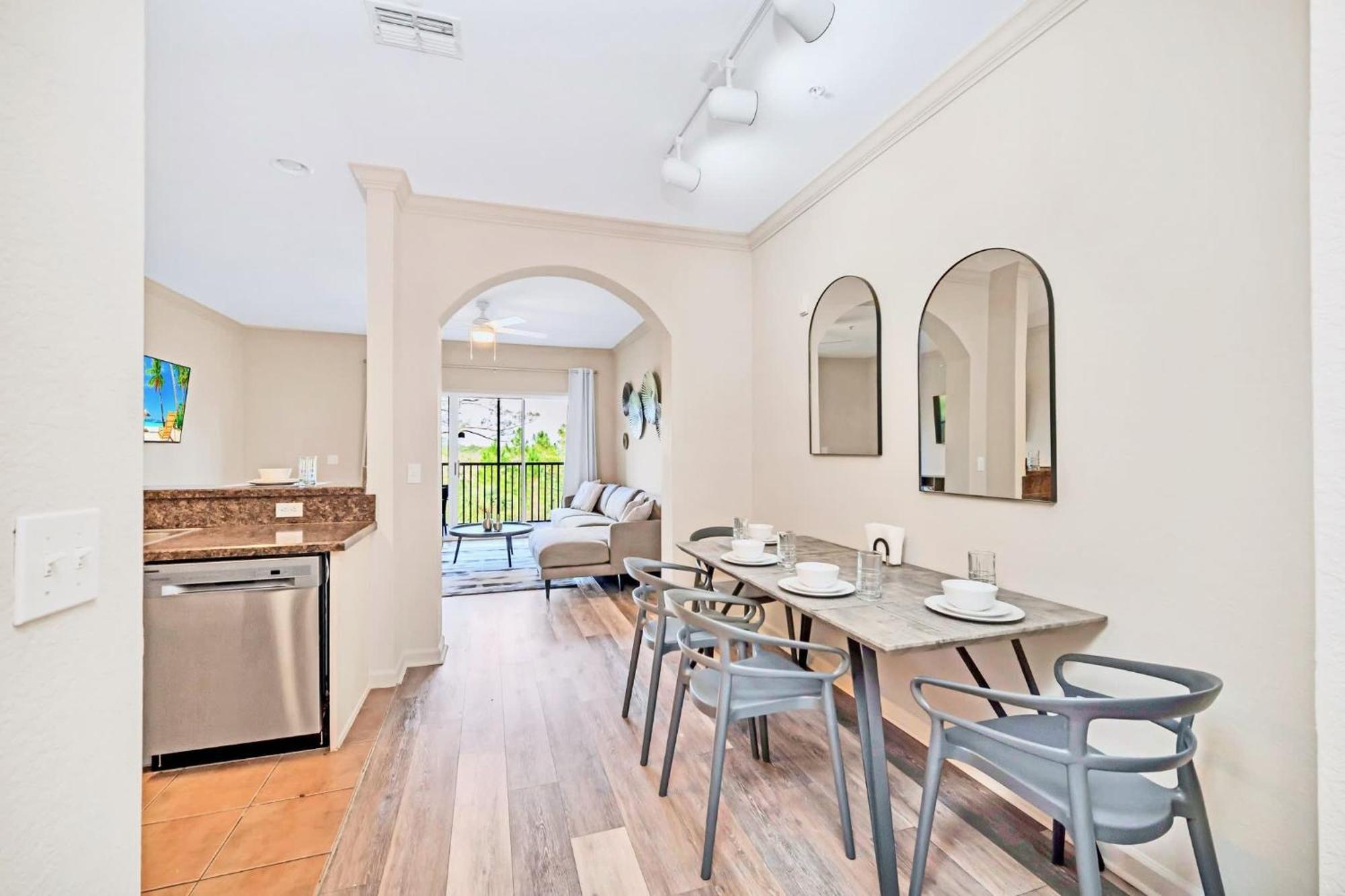 Stunning 2Br Condo With Hot Tub And Pool, Near Disney! Orlando Buitenkant foto